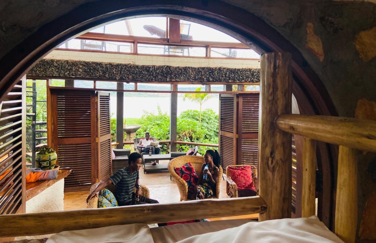 Home Onthe Nile Dorm Jinja Exterior foto